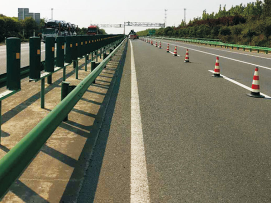 西(xī)商高(gāo)速交安設施項目